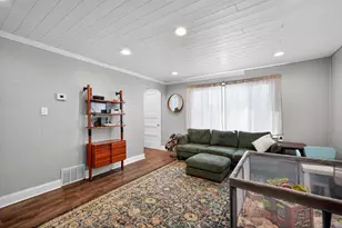 2469 S Chase Ave, Milwaukee, WI 53207 - Photo 4