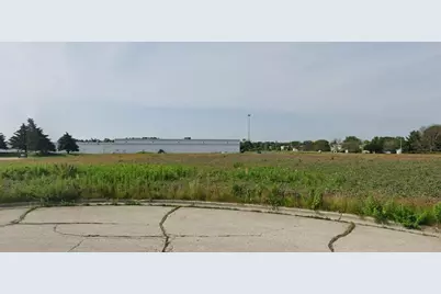 2525  Norwood Ct, Racine, WI 53403 - Photo 1