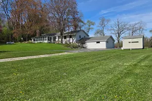 S53W24945 Glendale Rd, Waukesha, WI 53189 - Photo 6