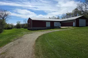 S53W24945 Glendale Rd, Waukesha, WI 53189 - Photo 8
