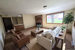S53W24945 Glendale Rd, Waukesha, WI 53189 - Photo 22