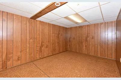 8317 W Cleveland Ave, West Allis, WI 53219 - Photo 24