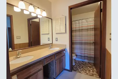 3001  Old Mill Dr, Racine, WI 53405 - Photo 20