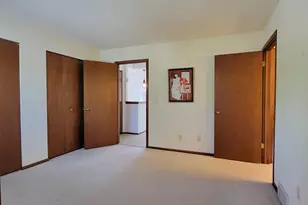 3001 Old Ml Dr, Racine, WI 53405 - Photo 16