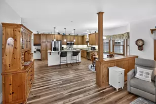 210 Potter Rd, Elkhorn, WI 53121 - Photo 20