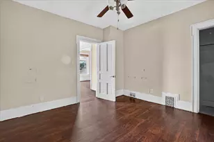 2329 N Vel R. Phillips Ave, Milwaukee, WI 53212 - Photo 28