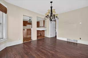 2329 N Vel R. Phillips Ave, Milwaukee, WI 53212 - Photo 18