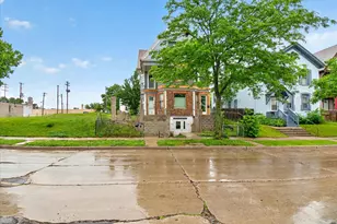 2329 N Vel R. Phillips Ave, Milwaukee, WI 53212 - Photo 4