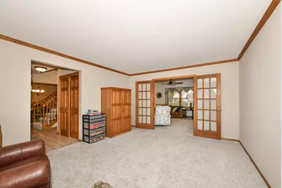 W166N10248  Calico Ln, Germantown, WI 53022 - Photo 6