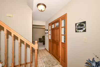 W166N10248  Calico Ln, Germantown, WI 53022 - Photo 4