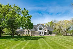 W307N2873 Fieldwood Dr, Delafield, WI 53072 - Photo 1