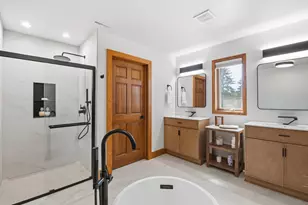 W307N2873 Fieldwood Dr, Delafield, WI 53072 - Photo 46