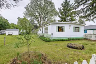 921 Depot St, Sparta, WI 54656 - Photo 1