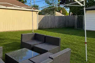 2431 Jerome Blvd, Racine, WI 53403 - Photo 22