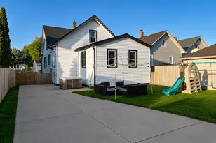 2431 Jerome Blvd, Racine, WI 53403 - Photo 24