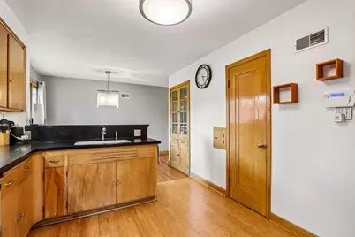 3311 N 82nd St, Milwaukee, WI 53222 - Photo 10