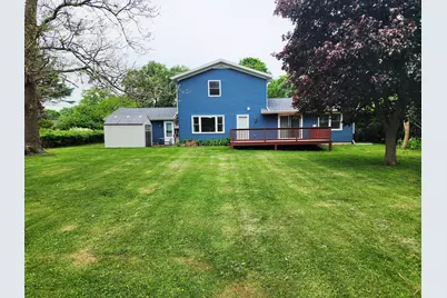 942  Mulberry St, Lake Mills, WI 53551 - Photo 4