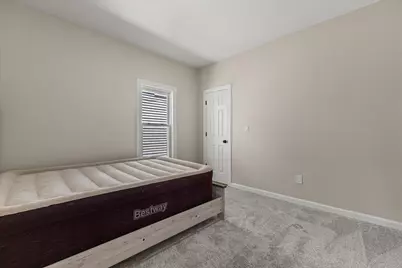 2573 N 45th St, Milwaukee, WI 53210 - Photo 8