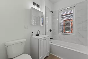 2573 N 45th St, Milwaukee, WI 53210 - Photo 10
