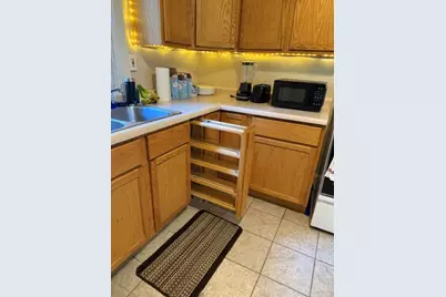 1707  Charles St, La Crosse, WI 54603 - Photo 6