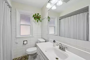3916 N Farwell Ave, Shorewood, WI 53211 - Photo 36