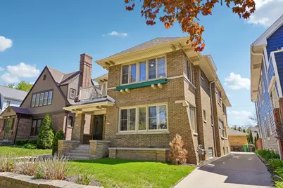 3916 N Farwell Ave #3918, Shorewood, WI 53211 - Photo 2