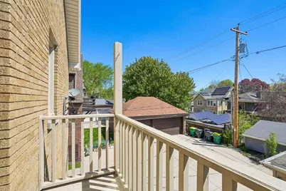 3916 N Farwell Ave #3918, Shorewood, WI 53211 - Photo 20