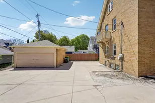3916 N Farwell Ave, Shorewood, WI 53211 - Photo 40