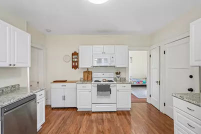 3916 N Farwell Ave #3918, Shorewood, WI 53211 - Photo 30