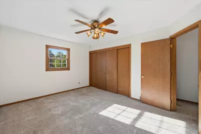 10780  Crestview Dr, Cedarburg, WI 53012 - Photo 32