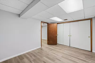 10780  Crestview Dr, Cedarburg, WI 53012 - Photo 46