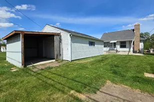 1031 S 98th St, West Allis, WI 53214 - Photo 30