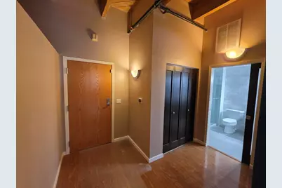 234 E Reservoir Ave #404, Milwaukee, WI 53212 - Photo 2