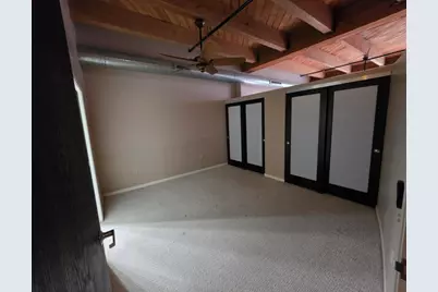 234 E Reservoir Ave #404, Milwaukee, WI 53212 - Photo 6