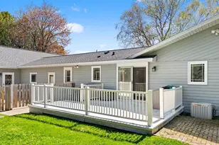 5204 S 10th St, Manitowoc, WI 54220 - Photo 36