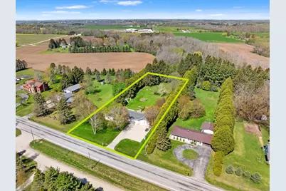 5204 S 10th St, Manitowoc, WI 54220 - Photo 44