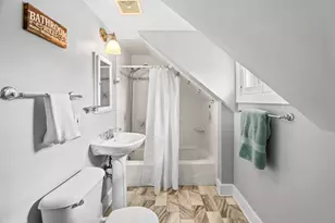 7831 W North Ave, Wauwatosa, WI 53213 - Photo 24