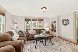 7831 W North Ave, Wauwatosa, WI 53213 - Photo 10