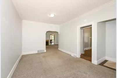501 E Otjen St, Milwaukee, WI 53207 - Photo 6