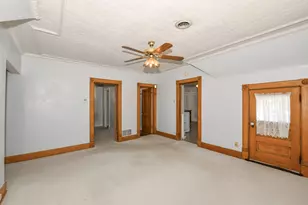 501 E Otjen St, Milwaukee, WI 53207 - Photo 30