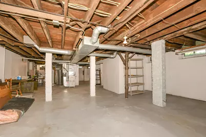 501 E Otjen St, Milwaukee, WI 53207 - Photo 40