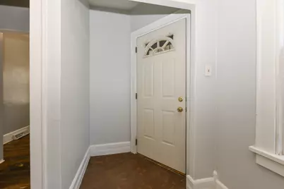 501 E Otjen St, Milwaukee, WI 53207 - Photo 4