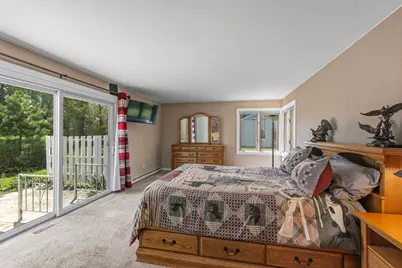 1712 S Craftsman Dr, New Berlin, WI 53146 - Photo 10