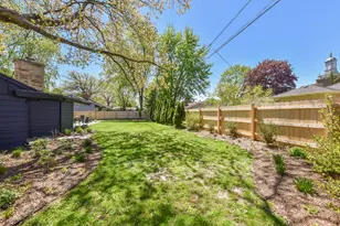 935 N 75th St, Wauwatosa, WI 53213 - Photo 34