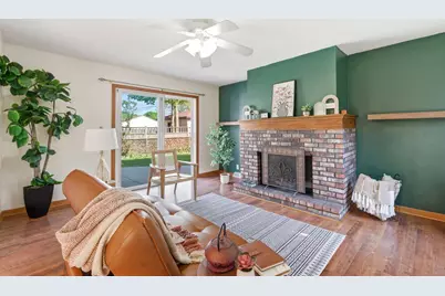 471 E Morgan Ave, Milwaukee, WI 53207 - Photo 6