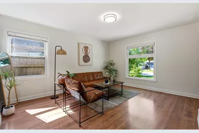 471 E Morgan Ave, Milwaukee, WI 53207 - Photo 4