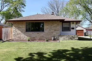 1304 Manistique Ave, South Milwaukee, WI 53172 - Photo 2