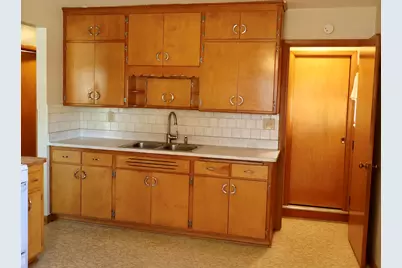 1304  Manistique Ave, South Milwaukee, WI 53172 - Photo 10