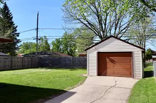 1304 Manistique Ave, South Milwaukee, WI 53172 - Photo 4