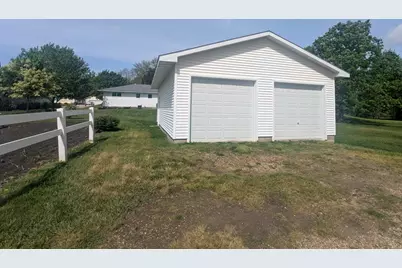 119 S Thayer Ave, Sparta, WI 54656 - Photo 8